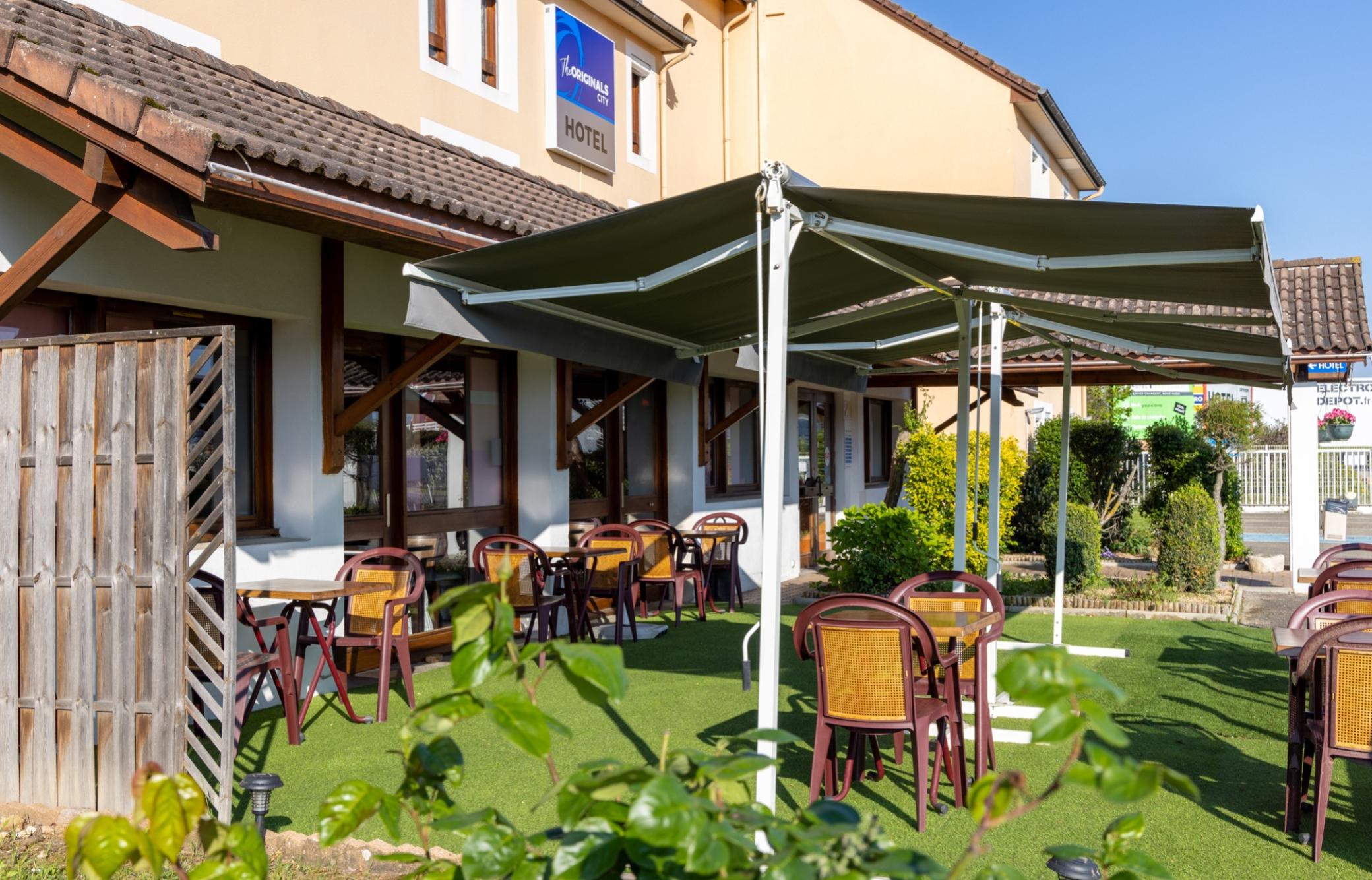 The Originals City, Hotel Macon Sud Chaintré Екстериор снимка